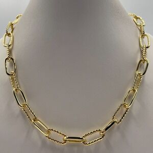 Vintage Gold Tone Alternating Smooth Twisted Paperclip Link Monogram M Necklace